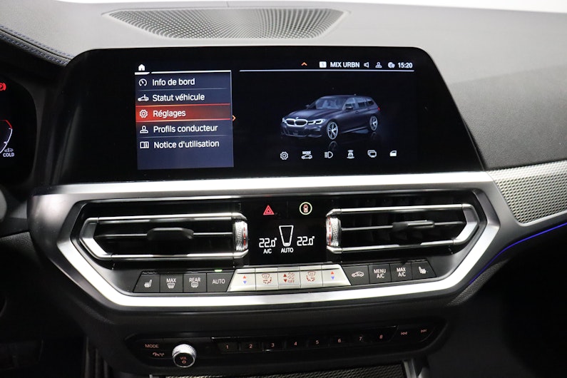 Vehicle image BMW 3 SERIES