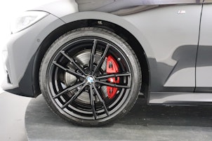 Vehicle image BMW 320d xDrive SAG Touring