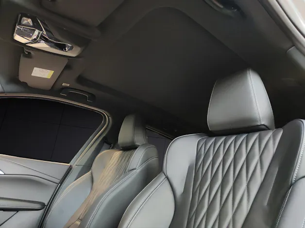BMW 230e xDrive paddles Active Tourer