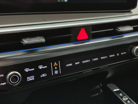 Fahrzeugbild 8 Fahrzeugbild 8