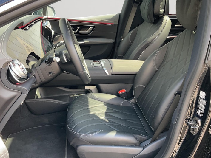 Vehicle image MERCEDES-BENZ EQS 580