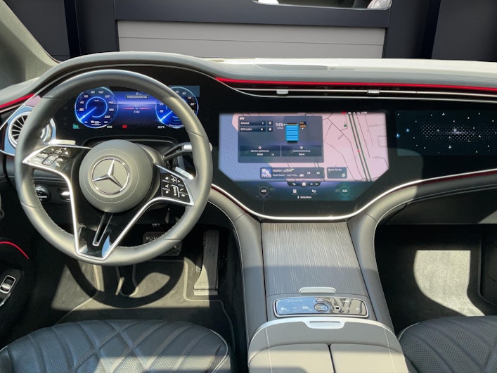 Vehicle image MERCEDES-BENZ EQS 580