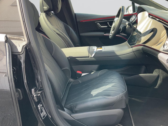 Vehicle image MERCEDES-BENZ EQS 580