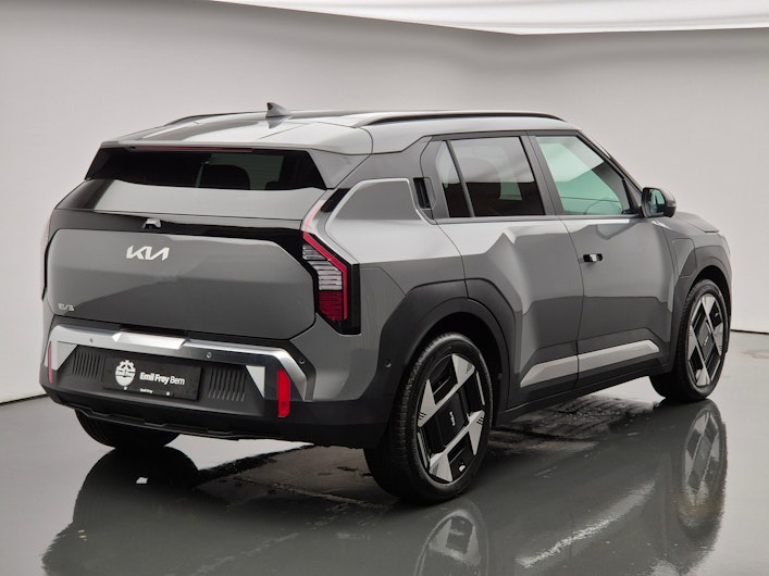 Vehicle image KIA EV3