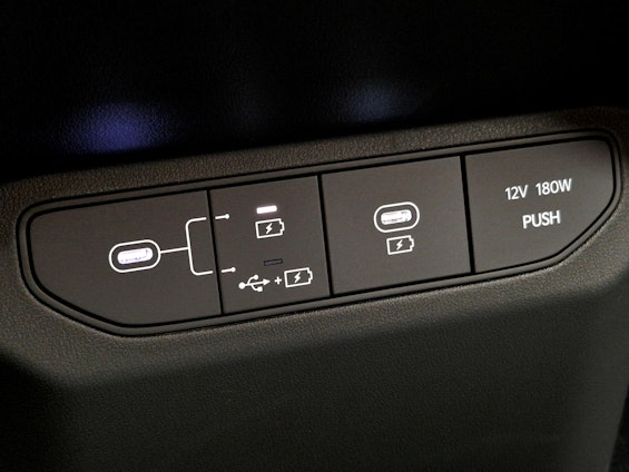 Vehicle image 14 Vehicle image 14