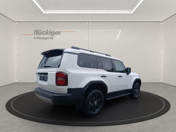 Vehicle image 4 Vehicle image 4