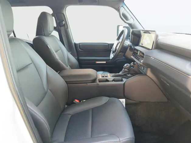 Toyota Land Cruiser 2.8 D Style