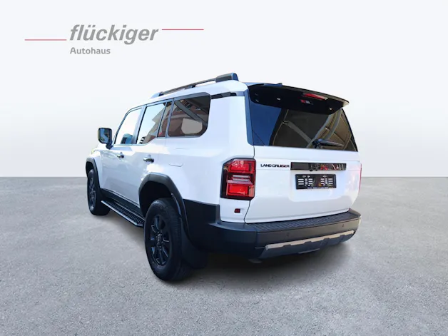 Toyota Land Cruiser 2.8 D Style