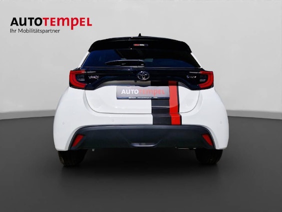 Vehicle image 7 Vehicle image 7