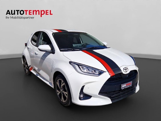 Vehicle image 3 Vehicle image 3