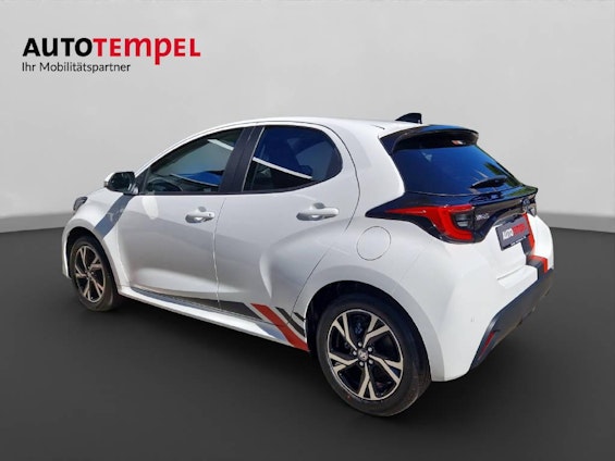 Vehicle image 2 Vehicle image 2