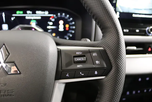 Mitsubishi Outlander 2.4 PHEV Intense 4x4, Leasing dès 0.8 %