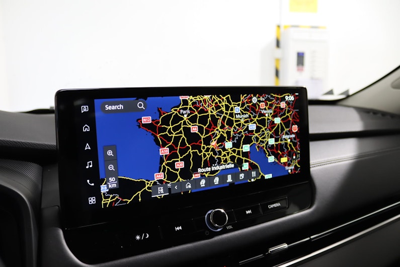 Vehicle image MITSUBISHI OUTLANDER