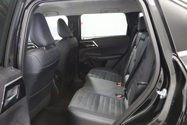 Mitsubishi Outlander 2.4 PHEV Intense 4x4, Leasing dès 0.8 %