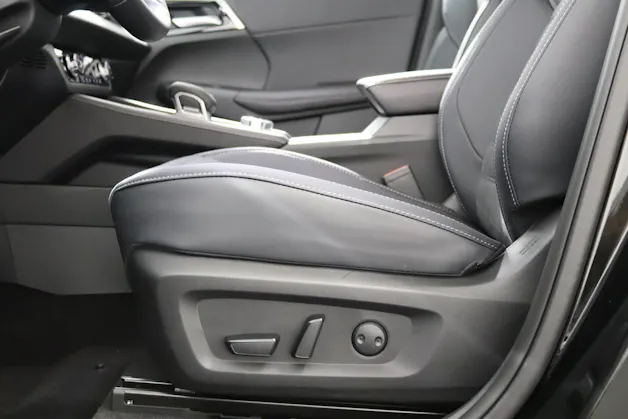Mitsubishi Outlander 2.4 PHEV Intense 4x4, Leasing dès 0.8 %