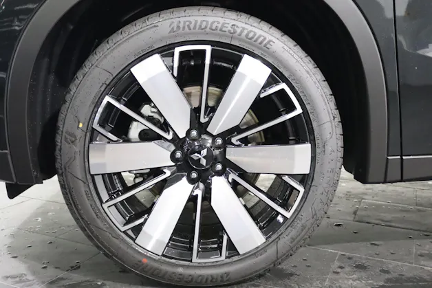 Mitsubishi Outlander 2.4 PHEV Intense 4x4, Leasing dès 0.8 %