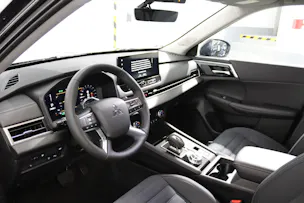 Mitsubishi Outlander 2.4 PHEV Intense 4x4, Leasing dès 0.8 %