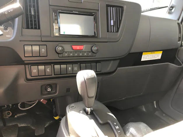 Isuzu M21 Kab.-Ch. E DR 1.9 Ddi TT