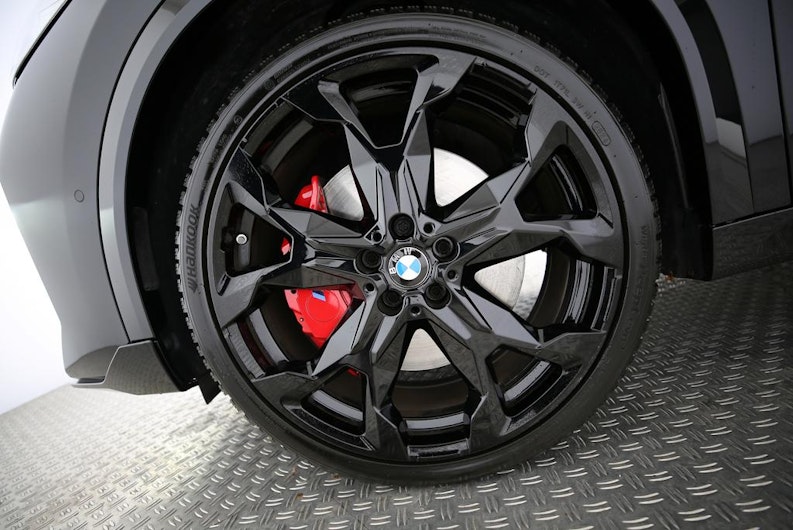 Vehicle image BMW X2