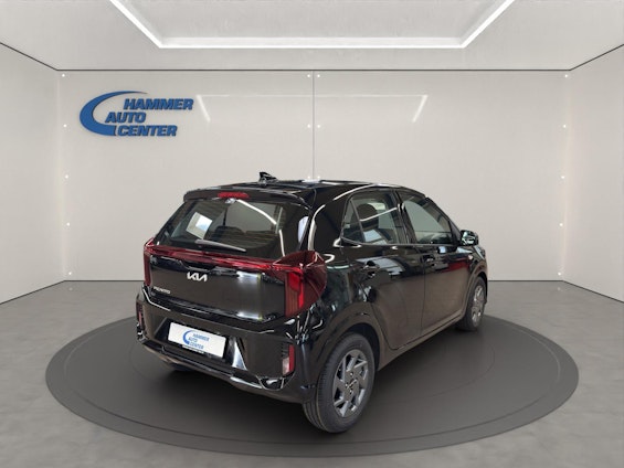 Vehicle image 6 Vehicle image 6