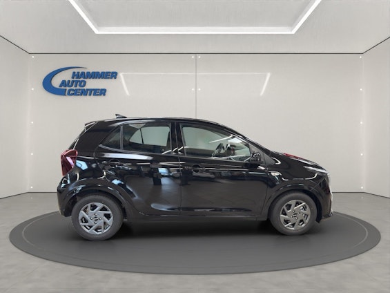 Vehicle image 5 Vehicle image 5