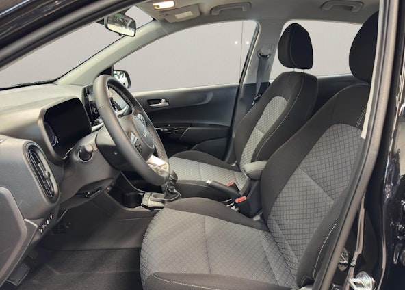 Vehicle image 14 Vehicle image 14