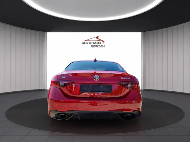 Alfa Romeo Giulia 2.0 Q4 Veloce
