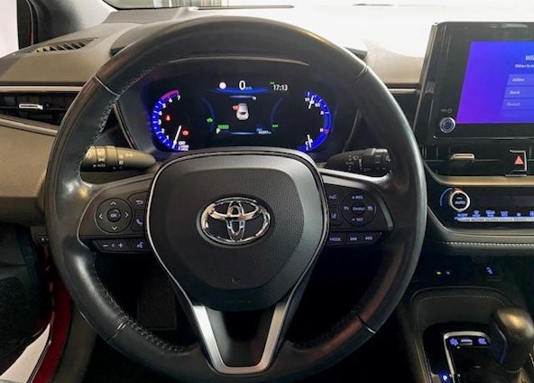 Vehicle image 10 Vehicle image 10