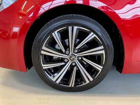 Vehicle image 6 Vehicle image 6