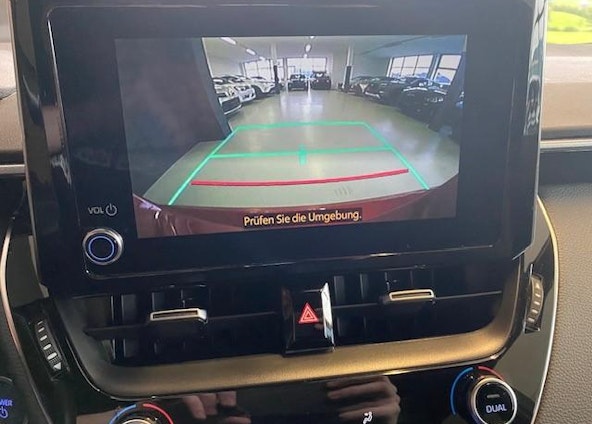 Vehicle image 14 Vehicle image 14