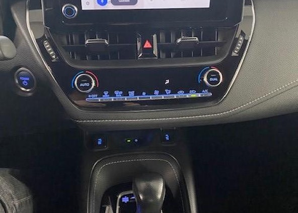 Vehicle image 12 Vehicle image 12