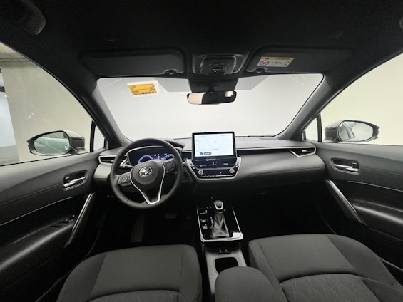 Vehicle image 7