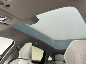 Vehicle image VOLVO ES90 Ultra