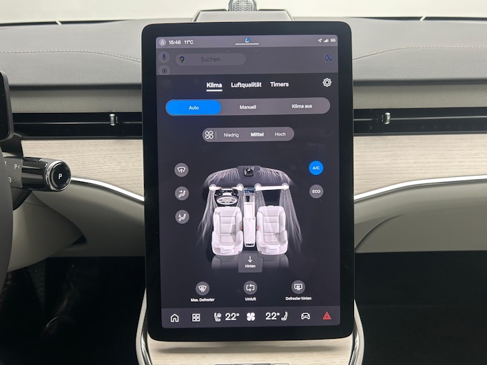 Vehicle image VOLVO ES90