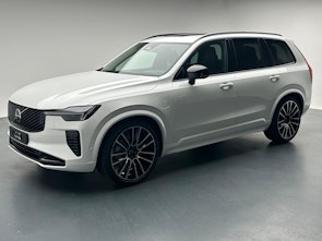 Vehicle image VOLVO XC90 2.0 T8 TE Ultra Dark eAWD