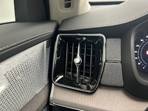 Vehicle image VOLVO XC90 2.0 T8 TE Ultra Dark eAWD