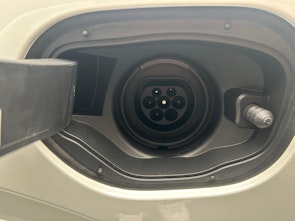 Vehicle image VOLVO XC90 2.0 T8 TE Ultra Dark eAWD