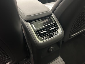 Vehicle image VOLVO XC90 2.0 T8 TE Ultra Dark eAWD