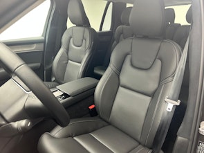 Vehicle image VOLVO XC90 2.0 T8 TE Ultra Bright eAWD