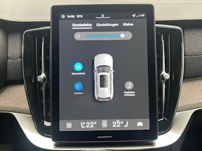 Vehicle image VOLVO XC90 2.0 T8 TE Ultra Bright eAWD