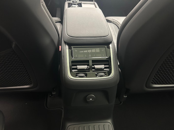 Vehicle image VOLVO XC90