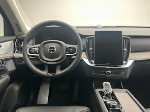 Vehicle image VOLVO XC90 2.0 T8 TE Ultra Bright eAWD