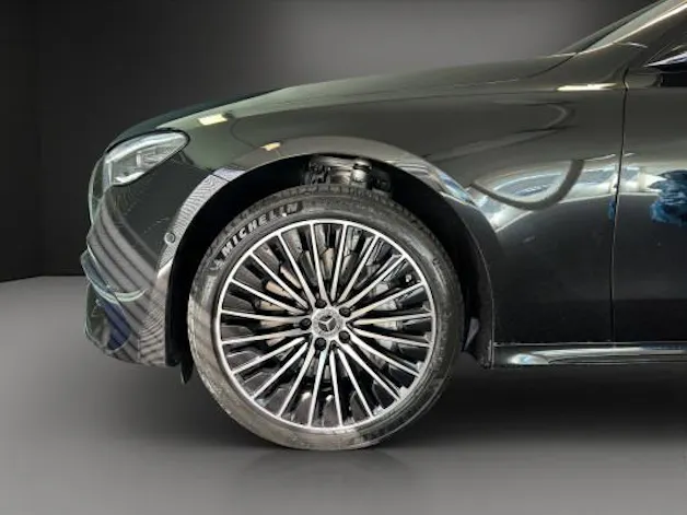 Mercedes-Benz E 300 de 4M 9G-Tronic