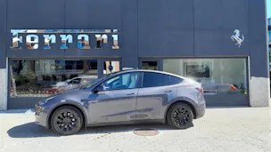 Tesla Model Y Long Range