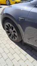 Tesla Model Y Long Range