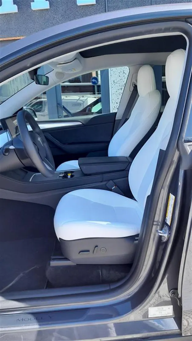 Tesla Model Y Long Range