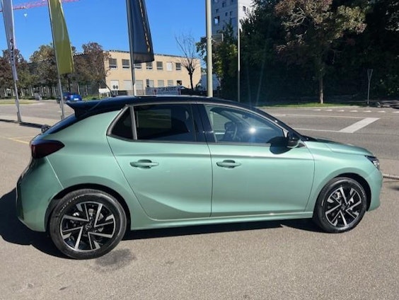 Vehicle image 2 Vehicle image 2