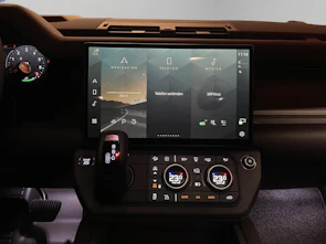 immagine del veicolo LAND ROVER Defender 110 2.0 P300e X-Dynamic SE (Plug-in Hybrid)