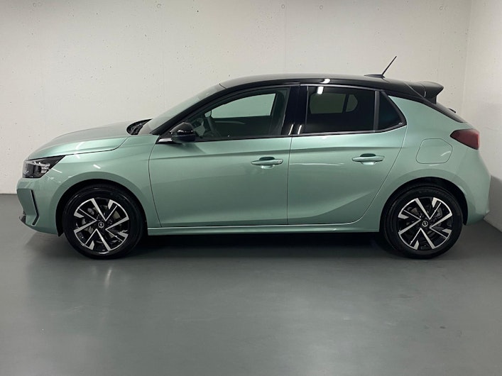 Vehicle image OPEL CORSA