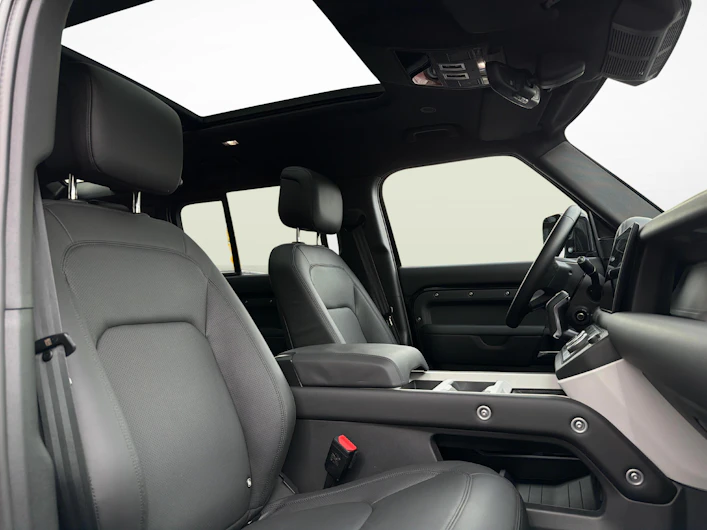 immagine del veicolo LAND ROVER DEFENDER